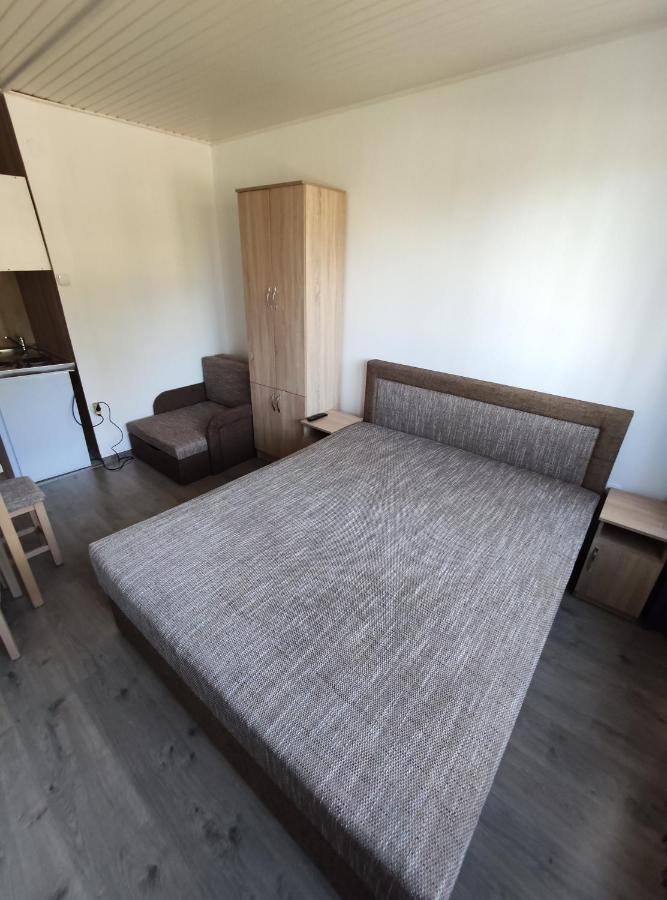 Ozone Apartman Шіофок Екстер'єр фото