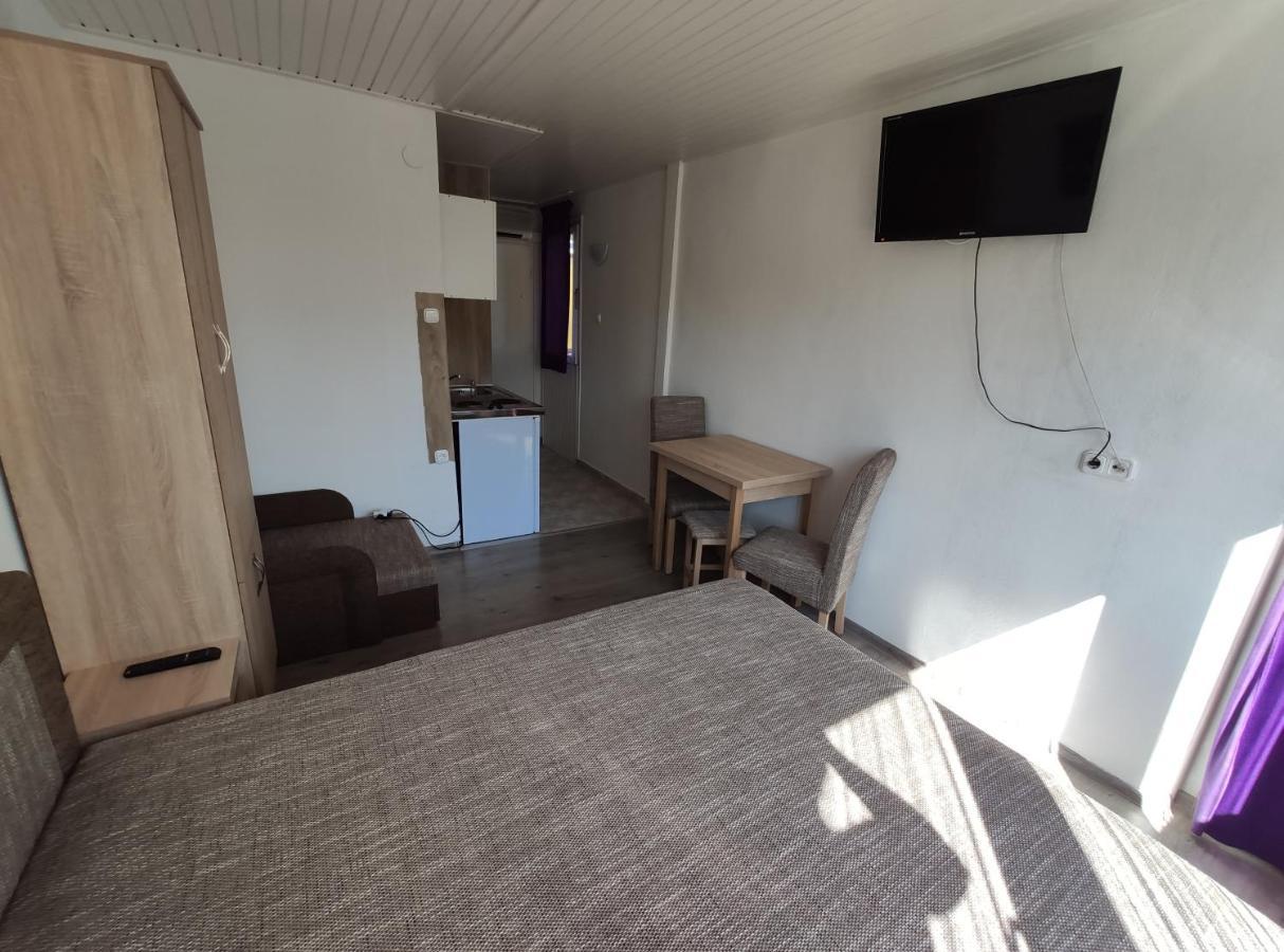 Ozone Apartman Шіофок Екстер'єр фото