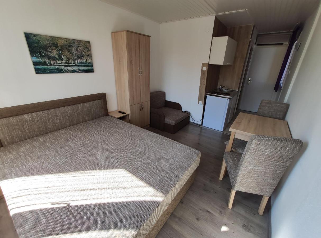 Ozone Apartman Шіофок Екстер'єр фото