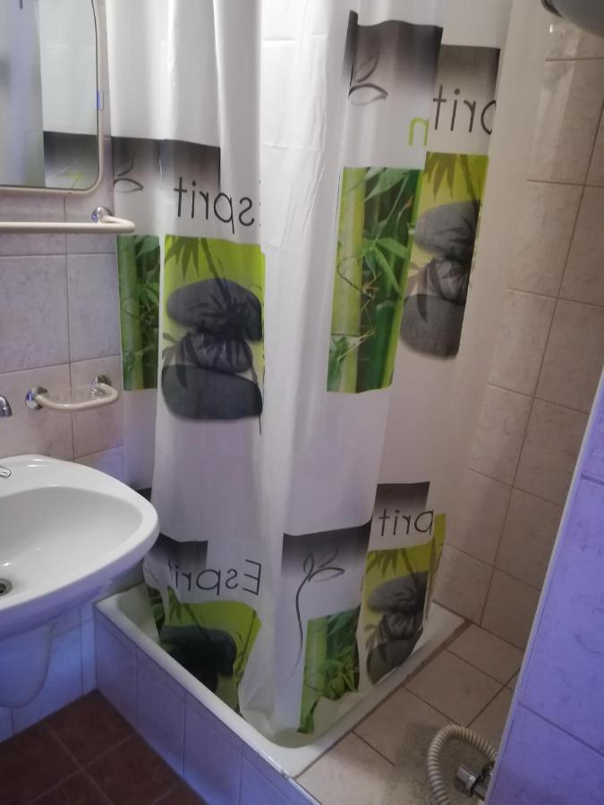 Ozone Apartman Шіофок Екстер'єр фото